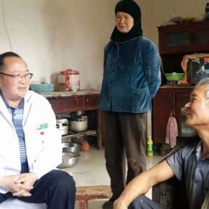 張澤富：深耕岐黃四十載 初心如磐守民生
